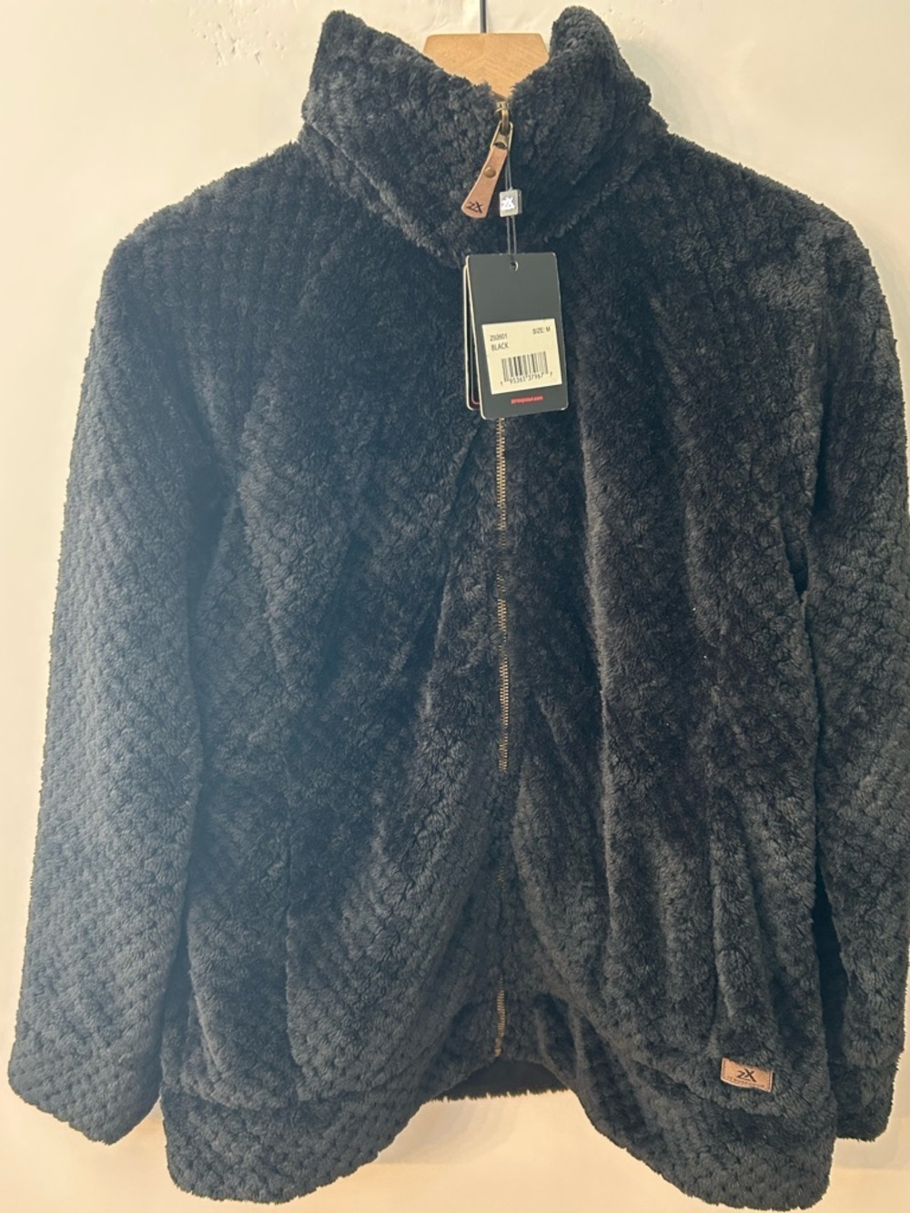 *NWT* ZeroXposur Women’s Black Embossed Double-Pile Jacket, Size Medium